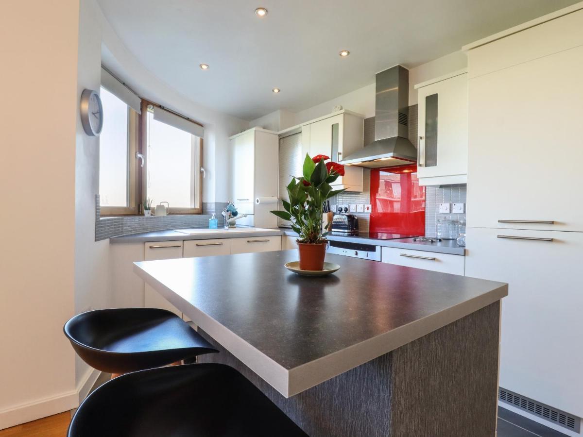 Flat 19 By The Beach Harwich Exteriör bild