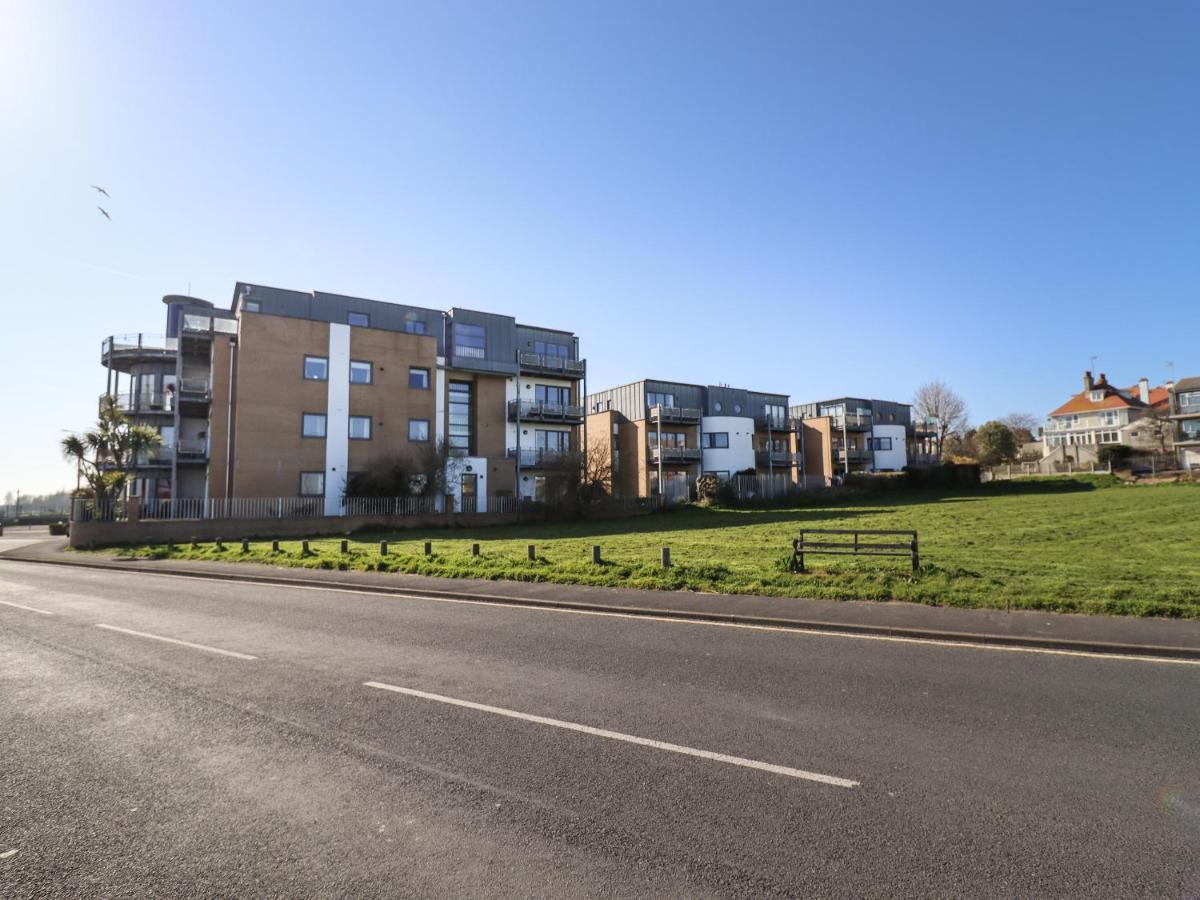 Flat 19 By The Beach Harwich Exteriör bild